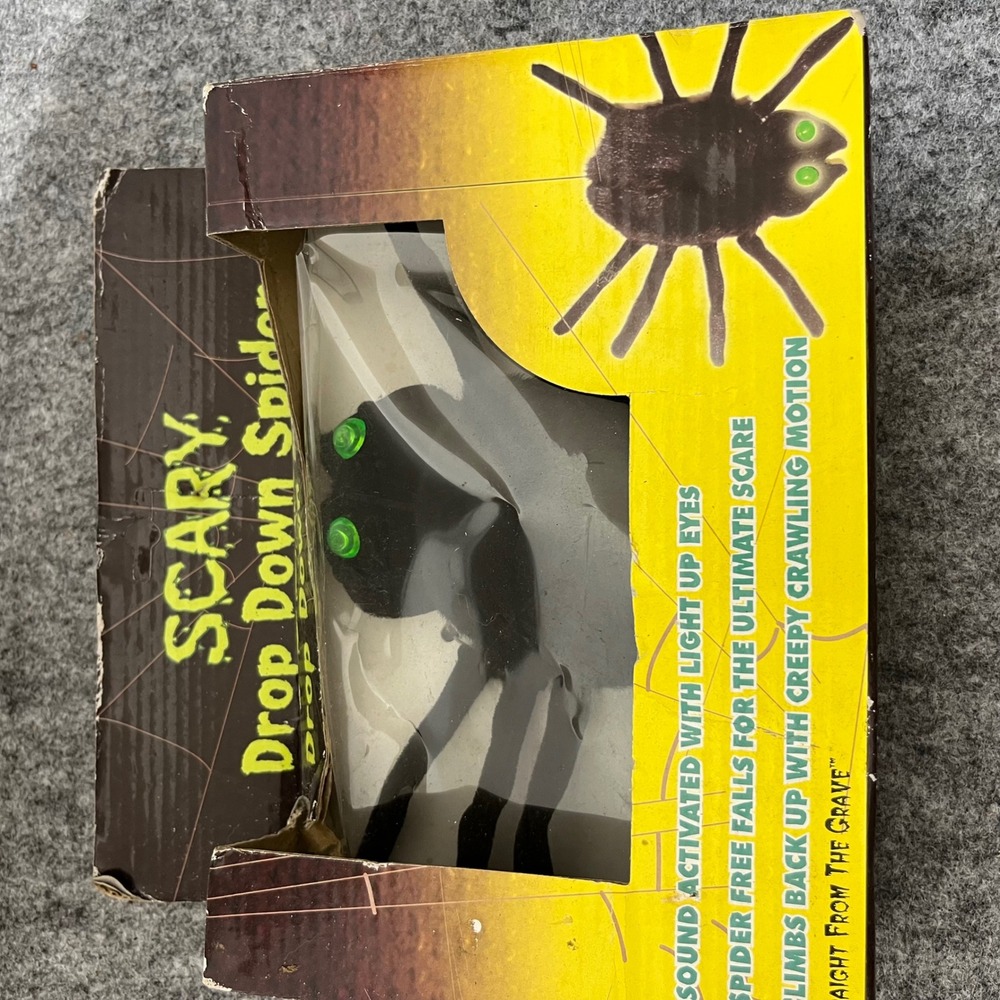 Vintage First Imperial Scary Drop Down Spider Sound Activated Light Up Eyes Prop